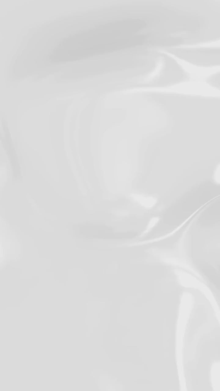 vegan primer base designed to smooth skin before makeup