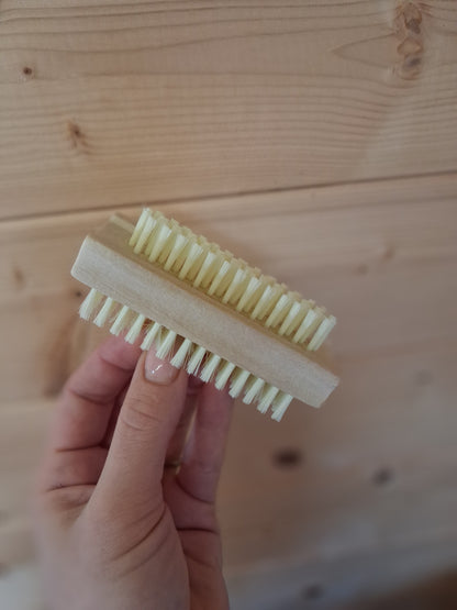 Bamboo Nail Brush with Plant Fibre Bristles &Keep