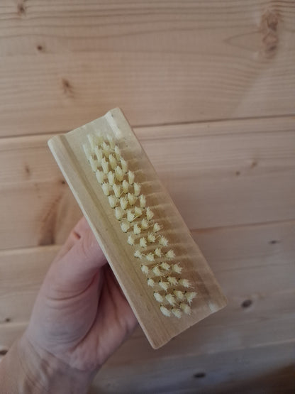 Bamboo Nail Brush with Plant Fibre Bristles &Keep