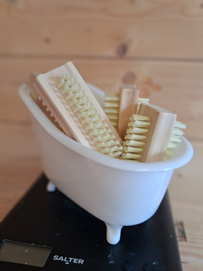 Bamboo Nail Brush with Plant Fibre Bristles &Keep